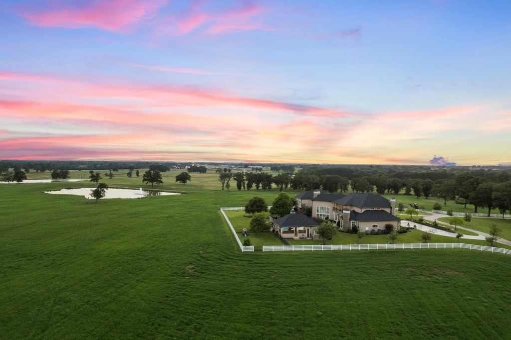 Krb ranch where luxury meets nature in east texas asks for 20 million 16