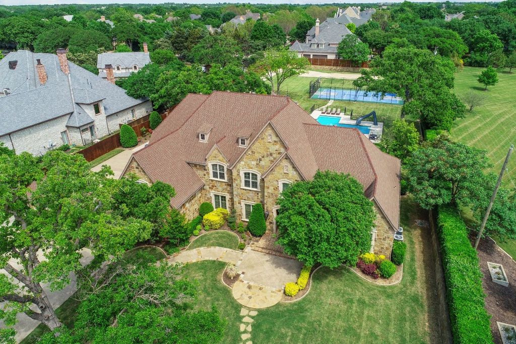 Montclair drive manor refined luxury living in colleyville offered at 4599000 5