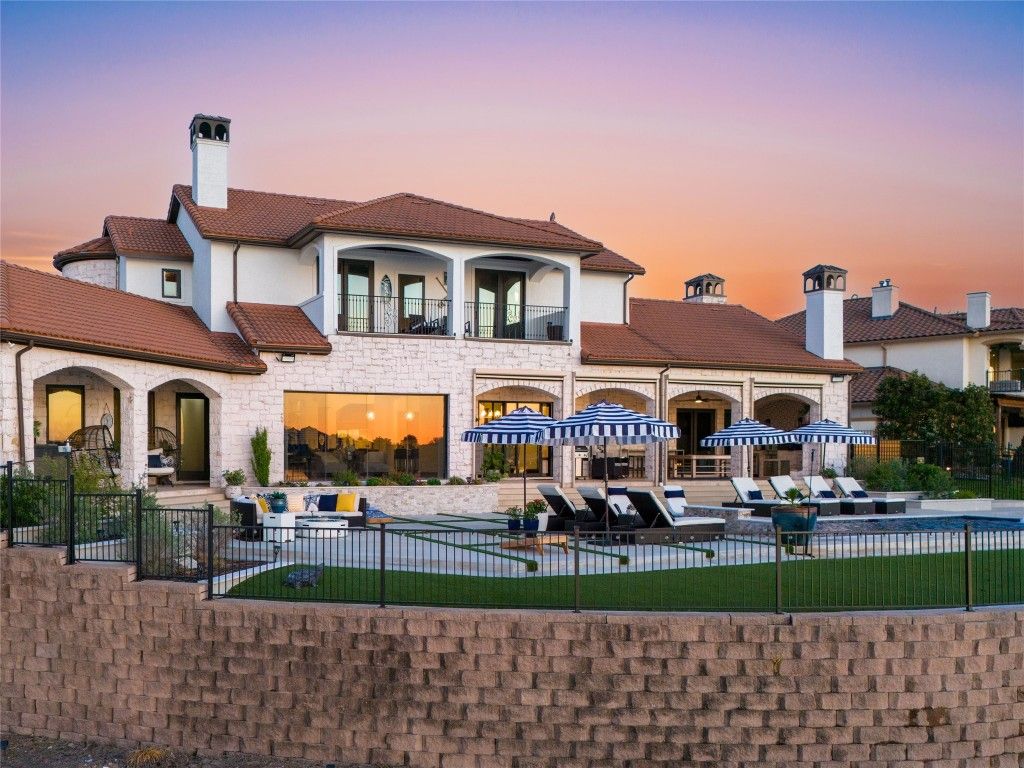 Santa barbara sophistication lakefront luxury estate with elite amenities 4299000 37