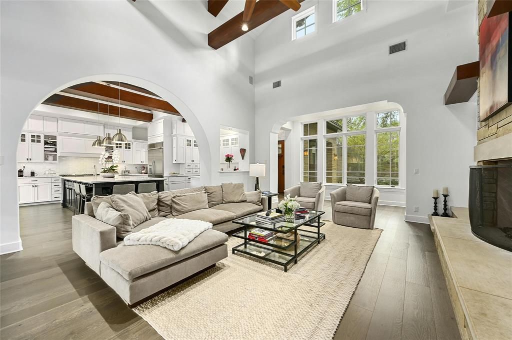 Secluded luxury oasis tranquil single family home with modern updates offered at 4. 5 million 9