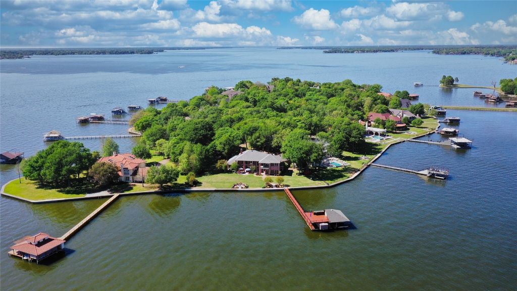 Serene waterfront oasis majestic home on arbor island listed at 4. 1 million 40