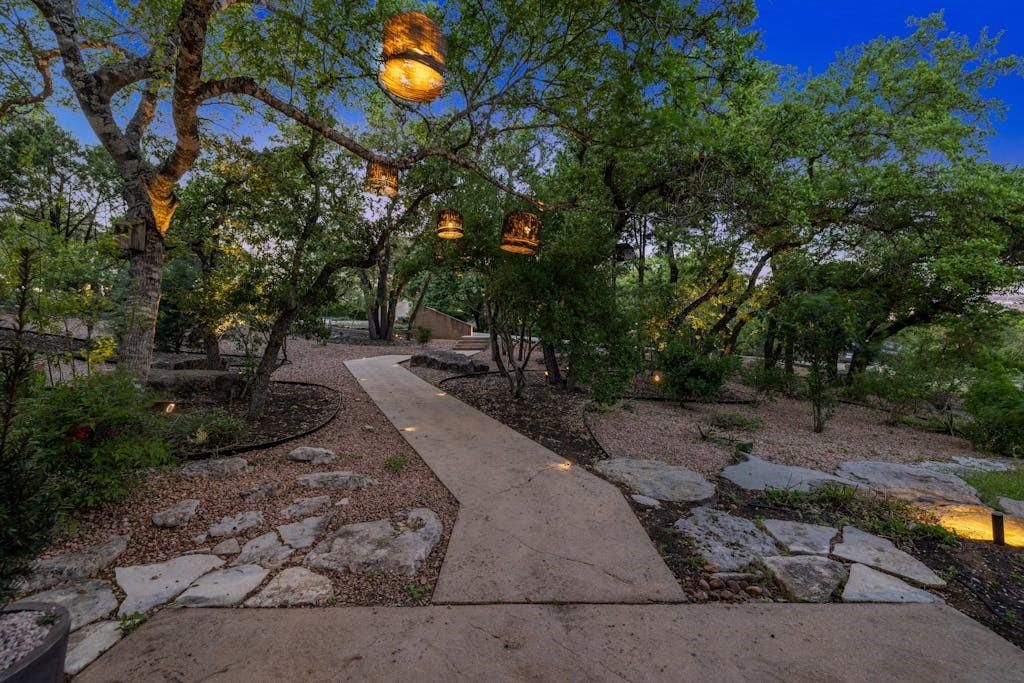 Serenity relaxation and privacy a spa like retreat by renowned austin architect dick clark listed at 2. 65 million 26