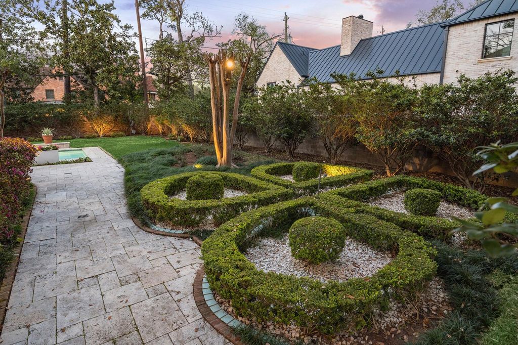 Stunning mediterranean revival masterpiece architectural splendor by l. W. Lindsay offered at 7. 25 million 37