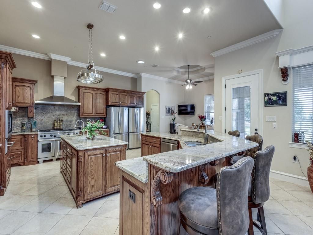 Tranquil opulence a luxurious estate on 15 acres in collin county for 2975000 11