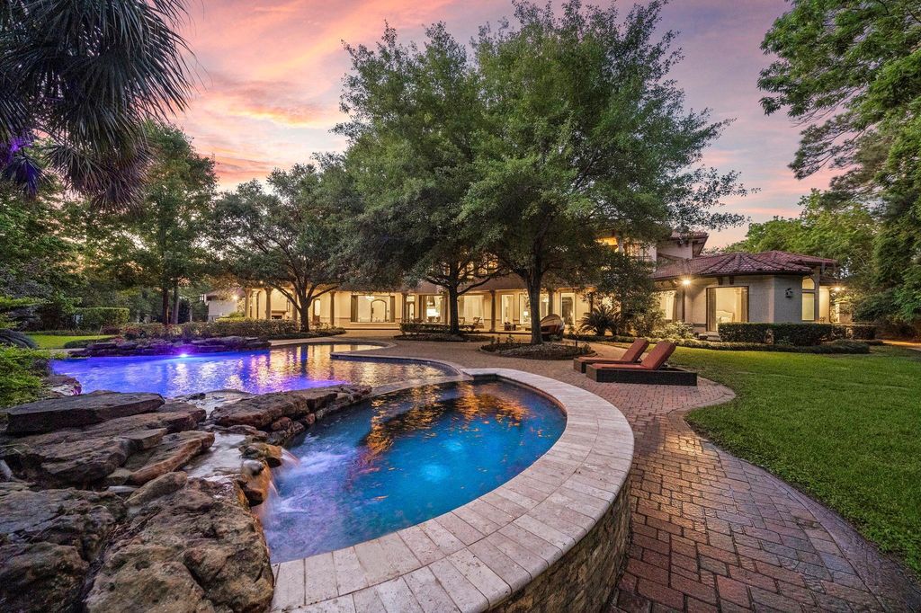 Tranquil opulence grand estate on 2 acres in hunters creek village listed at 7499000 4