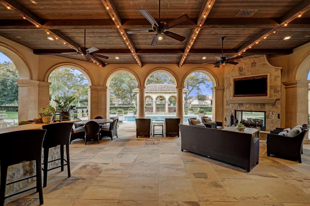 Unrivaled grandeur a world class estate offering unique ambiance on 2. 2 acres priced at 10888000 39