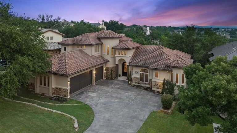 West Austin Oasis! Greenbelt Estate with Pool, Spa & Chef’s Kitchen listed at $1,750,000