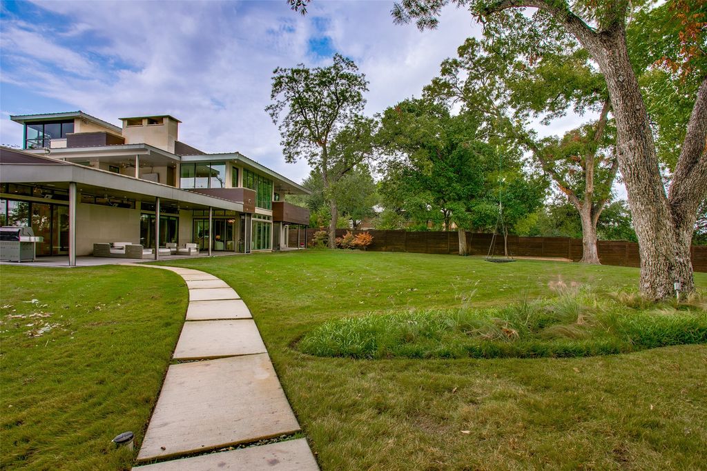 White rock lake estate seize the ultimate waterfront lifestyle for 13477000 34