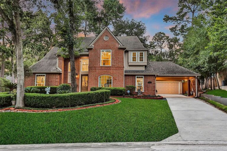 The Woodlands Oasis! Remodeled Perry Home with High-End Finishes & Spacious Yard listed at $659,900