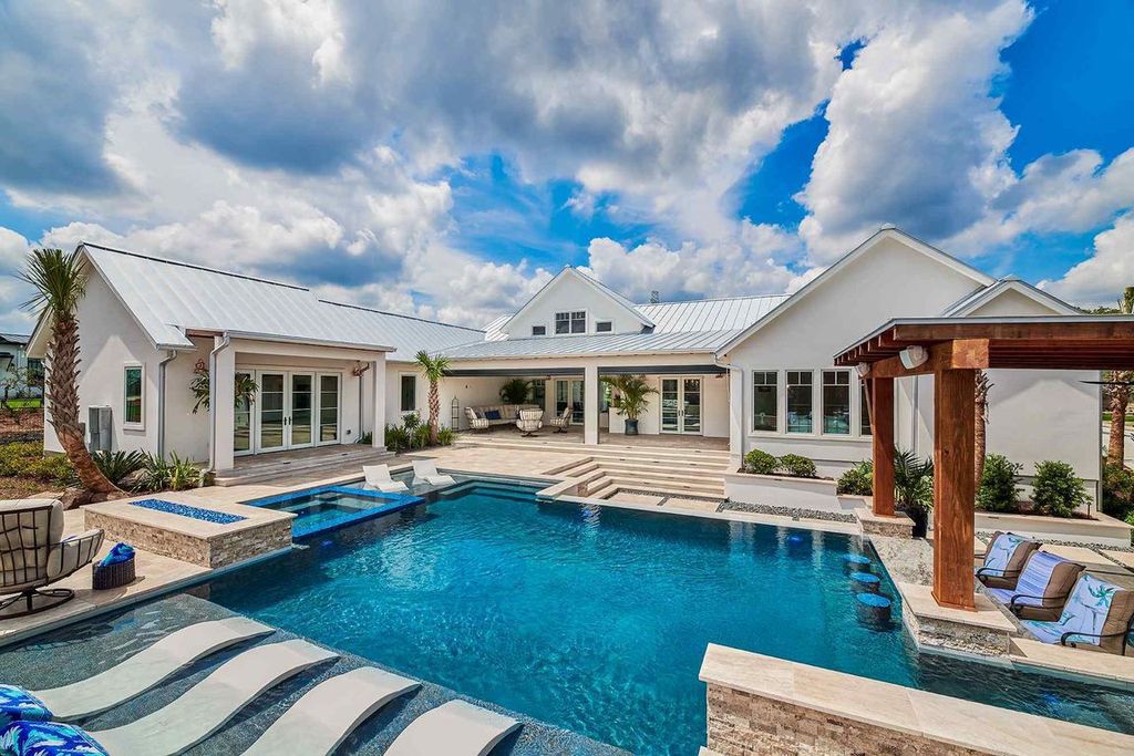 Belle Oaks Oasis! Award-Winning Multi-Generational Estate with Resort-Style Pool listed at $1,799,000