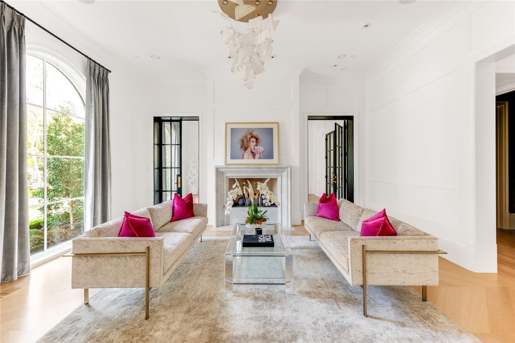Elegant french transitional estate by renowned architect richard drummond davis colby craig homes listed for 13. 2 million 4