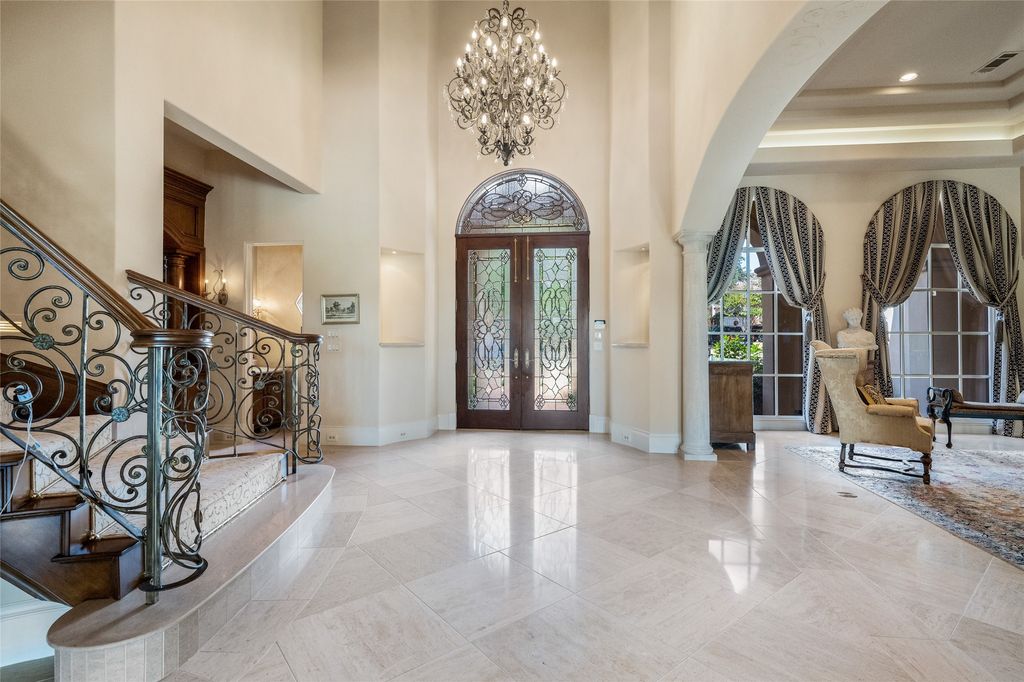 Exquisite custom home with panoramic golf course views and luxurious amenities asks 3294000 5