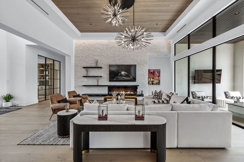 Luxurious custom residence by endurance homes listed for 4. 25 million 11