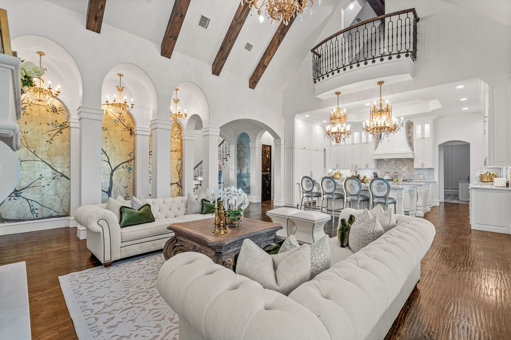 Magnificent estate offering unrivaled comfort and elegance priced at 2795 million 10