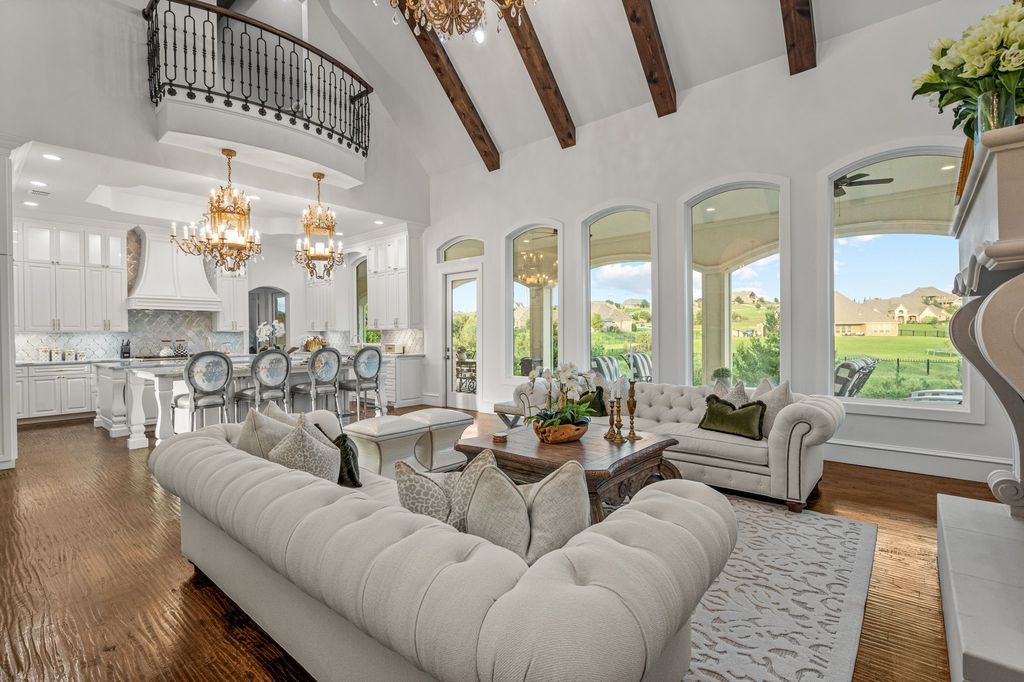 Magnificent estate offering unrivaled comfort and elegance priced at 2795 million 9