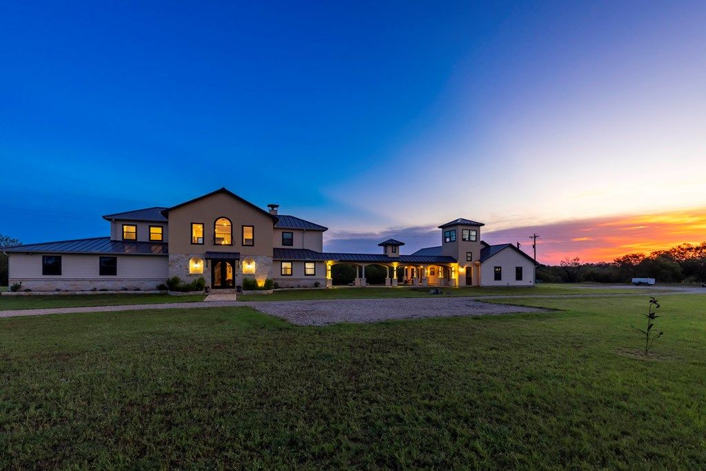 Tranquil riverside retreat 371 feet of bliss on the pedernales river for 2975000 48