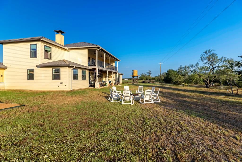 Tranquil riverside retreat 371 feet of bliss on the pedernales river for 2975000 61