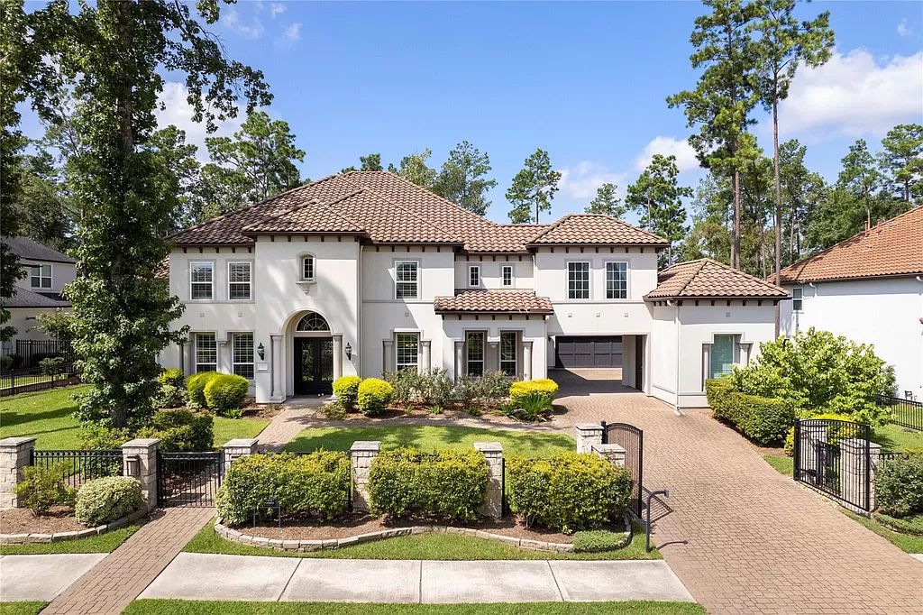 Blair’s Way Oasis in Tomball! Private Cul-de-Sac with Game Rm & Ready-for-Pool Yard asks for $2,100,000