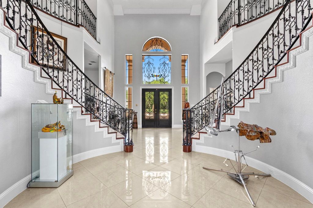 Exceptional 2. 295 million waterfront estate with meticulous maintenance 9