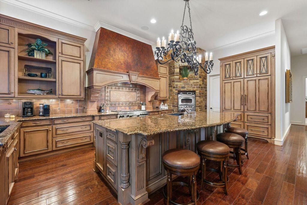 Exquisite lake lbj estate with open water views offered at 6275000 13