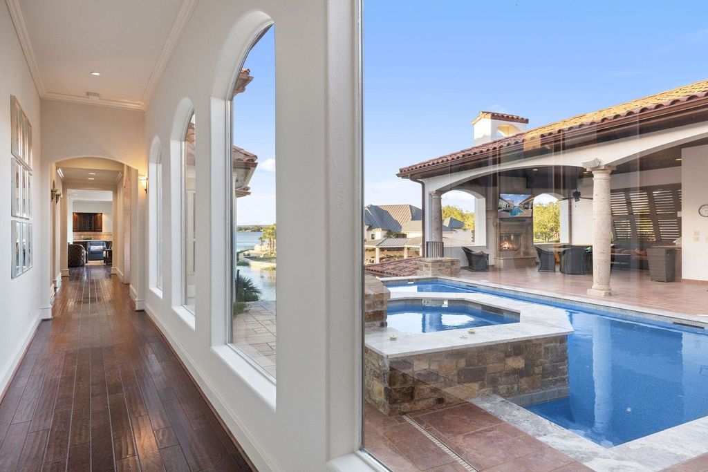 Exquisite lake lbj estate with open water views offered at 6275000 17