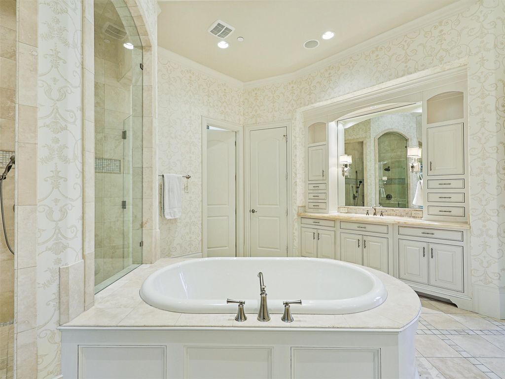 Luxurious ron davis custom home in exclusive gated newman community for 3. 15 million 27