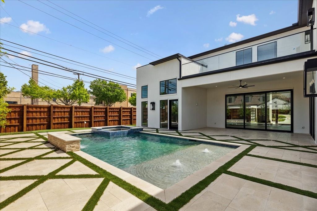 Modern transitional masterpiece in preston hollow perfect for entertaining offered at 3399000 33