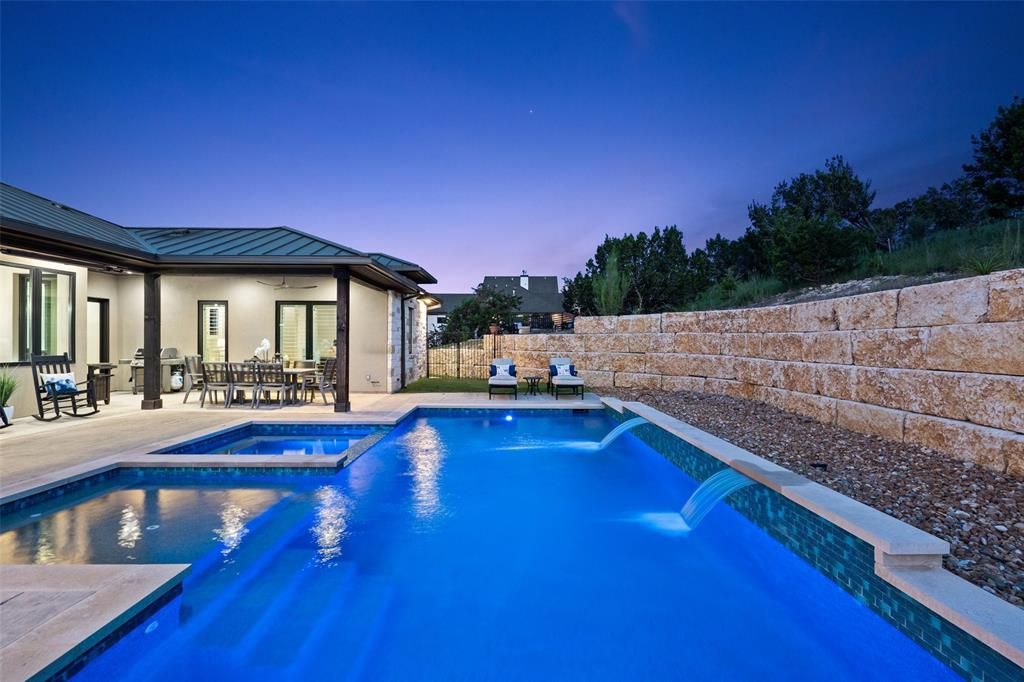 Secluded luxury home offers a relaxing lifestyle and ideal entertaining space asking 2475000 9