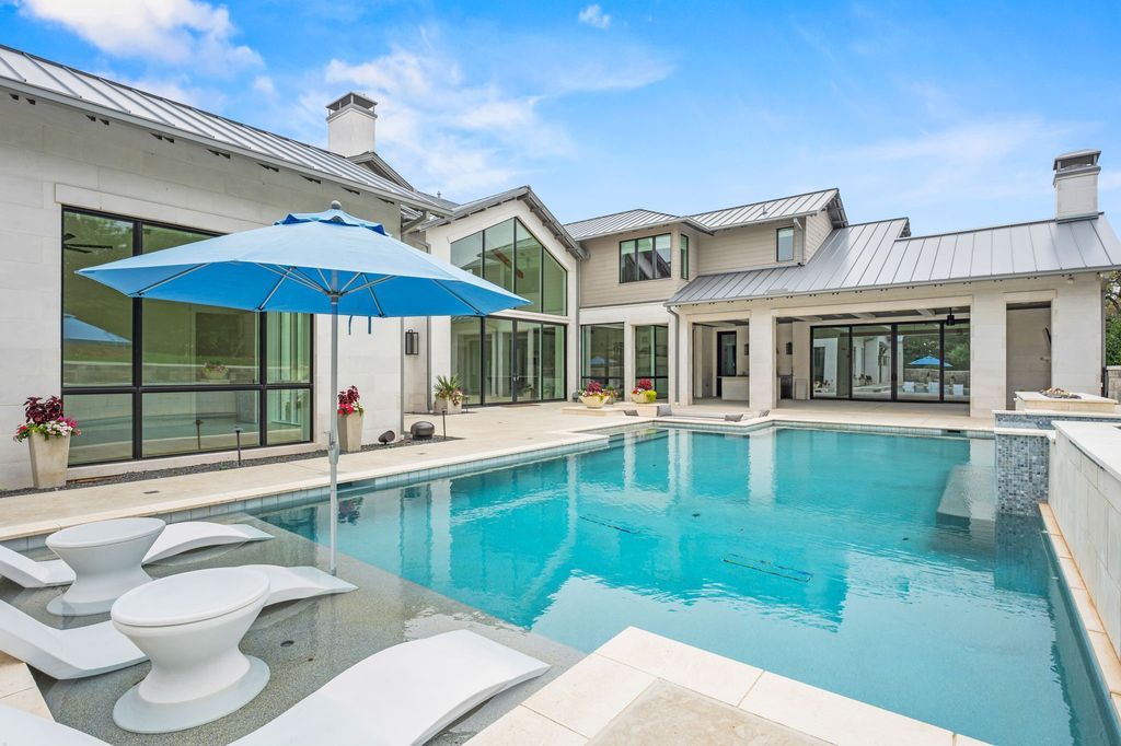 Exquisite custom estate in prestigious quail hollow estates of westlake listed at 10995000 36