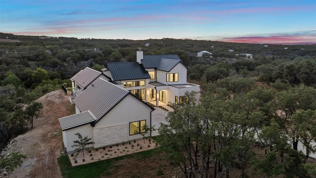 Exquisite property with panoramic hill country views and a private serene setting for 2. 65 million 38