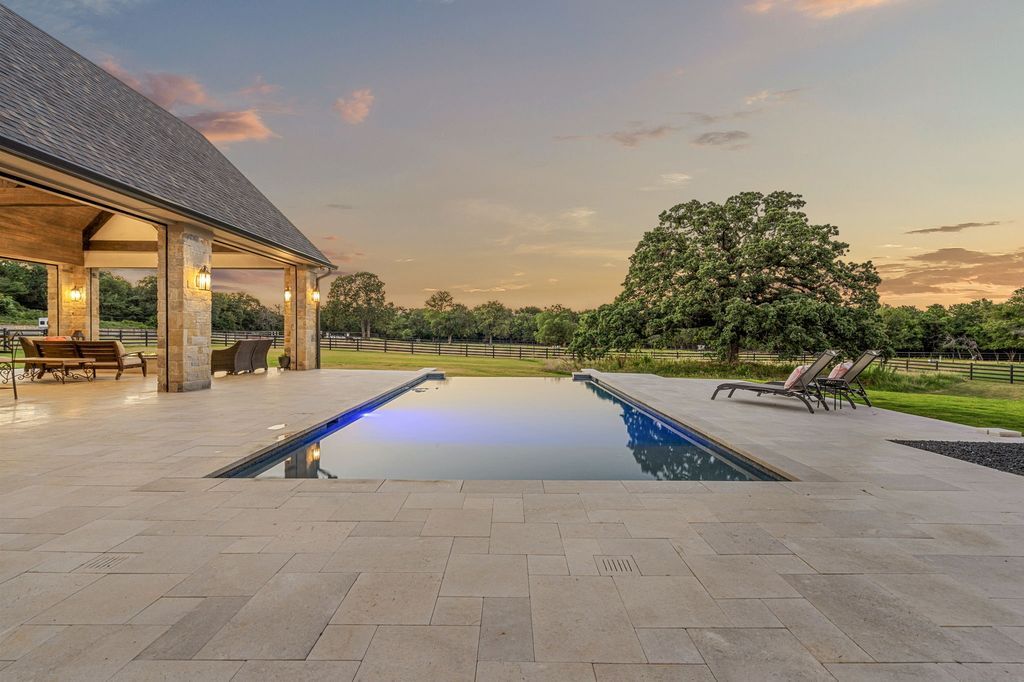 Lake grapevine tranquility stunning 8. 4 acre estate offering serenity for sale at 8999000 30