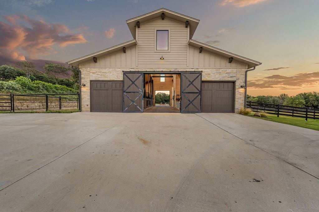 Lake grapevine tranquility stunning 8. 4 acre estate offering serenity for sale at 8999000 33