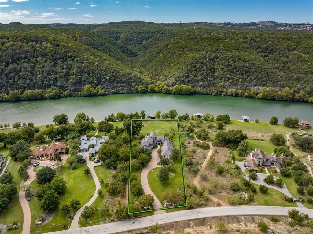 Modern luxury on lake austin remarkable home in prestigious enclave asks for 12. 75 million 38