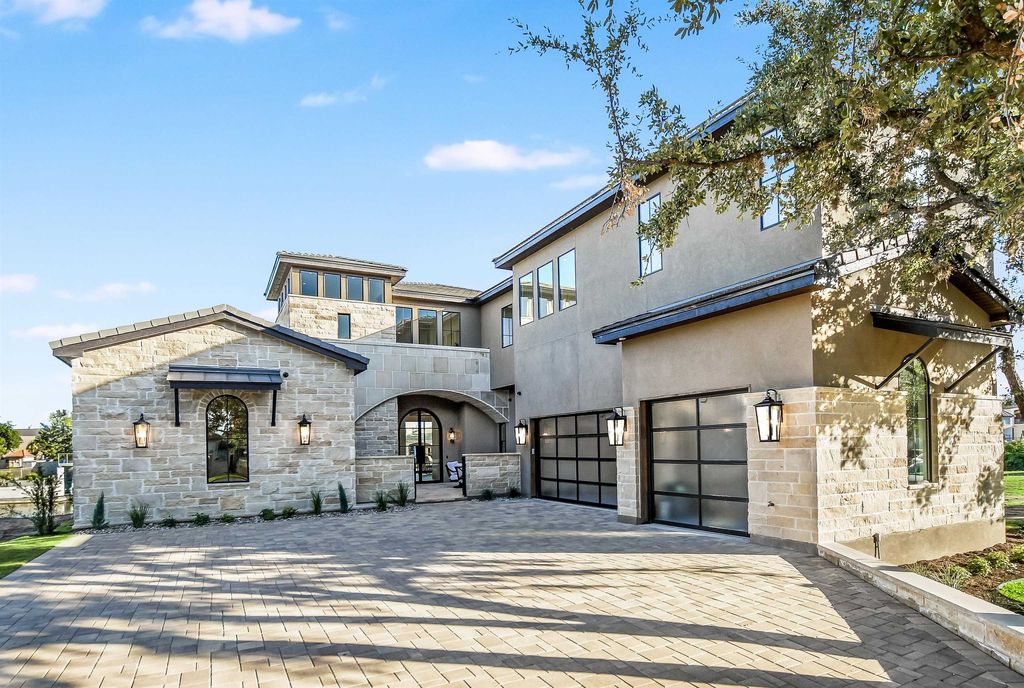 Newly Built Luxury Property with Breathtaking Lake Views for $4.85 Million