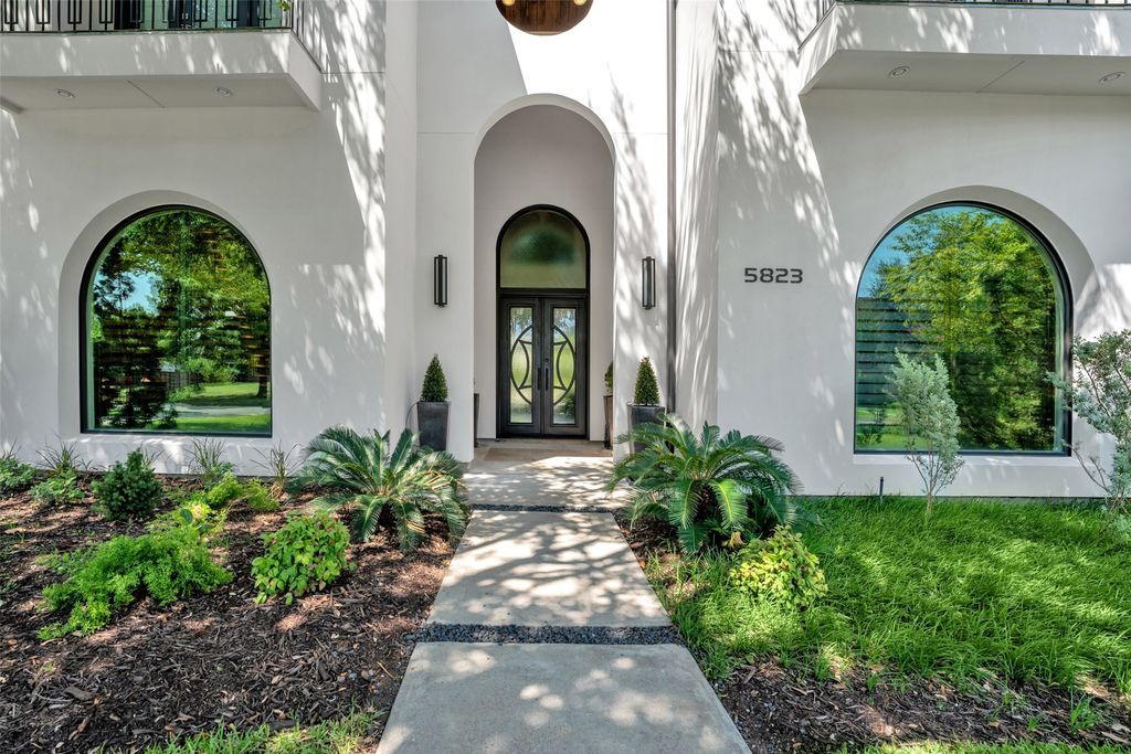 Preston hollow elegance modern mediterranean home with open layout and entertaining amenities for sale at 3. 15 million 29