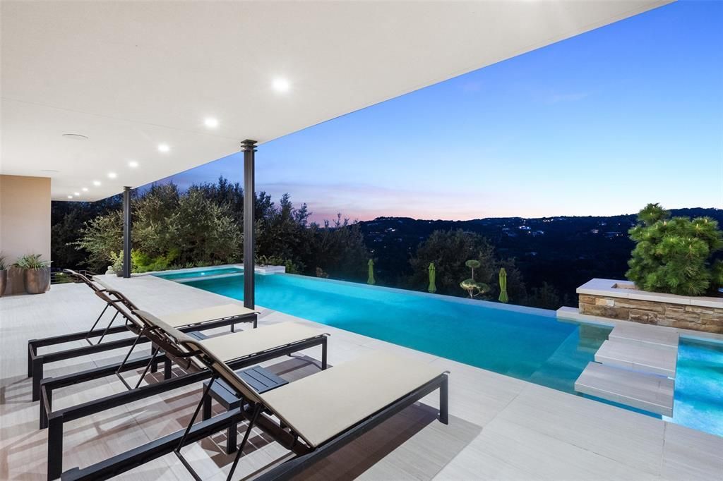 Stunning contemporary home gallery aesthetic meets cutting edge technology for 6. 25 million 37