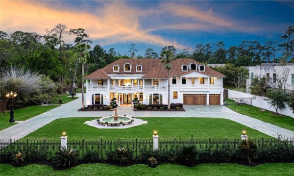 Extraordinary Residence Designed for Multi-Generational Living and Luxurious Entertaining, Asking $7.48 Million