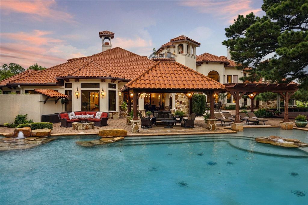 Luxurious mediterranean estate set on almost 6 unrestricted acres in tomball priced at 5. 5 million 42