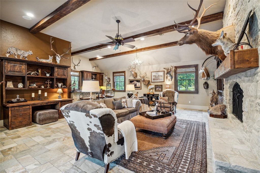 Stunning entertainers dream home on 12 acres listed for 2. 95 million 20