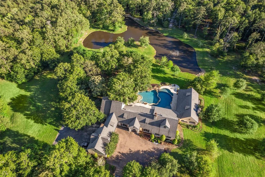 Stunning entertainers dream home on 12 acres listed for 2. 95 million 4