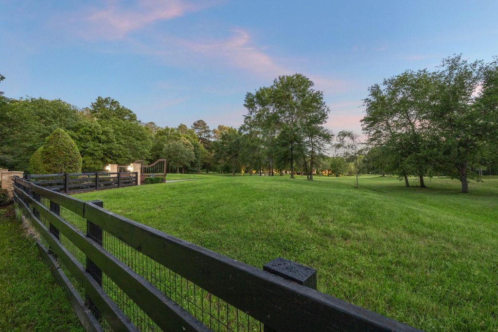 Stunning entertainers dream home on 12 acres listed for 2. 95 million 44