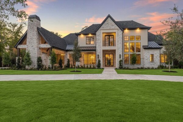 A Masterpiece Awaits: Spectacular New Construction by Metropolitan Custom Homes Listed at $8,995,000