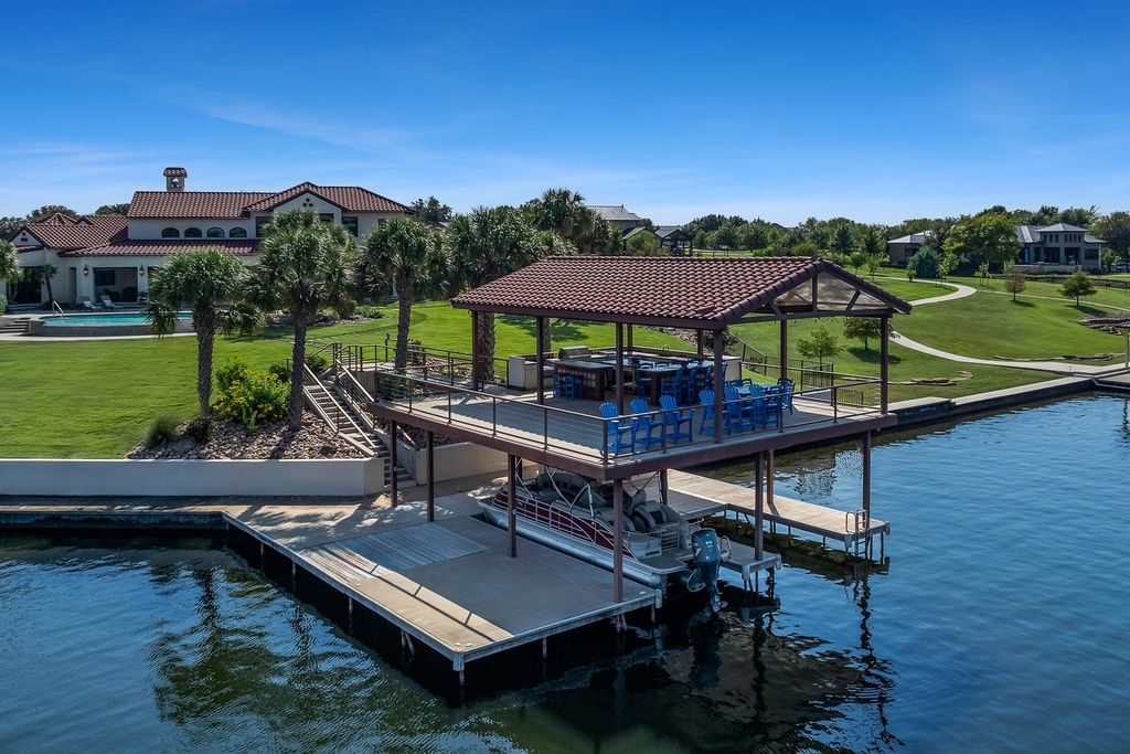 Beautifully crafted home with over 500 feet of waterfront on lake lbj priced at 4. 75 million 22