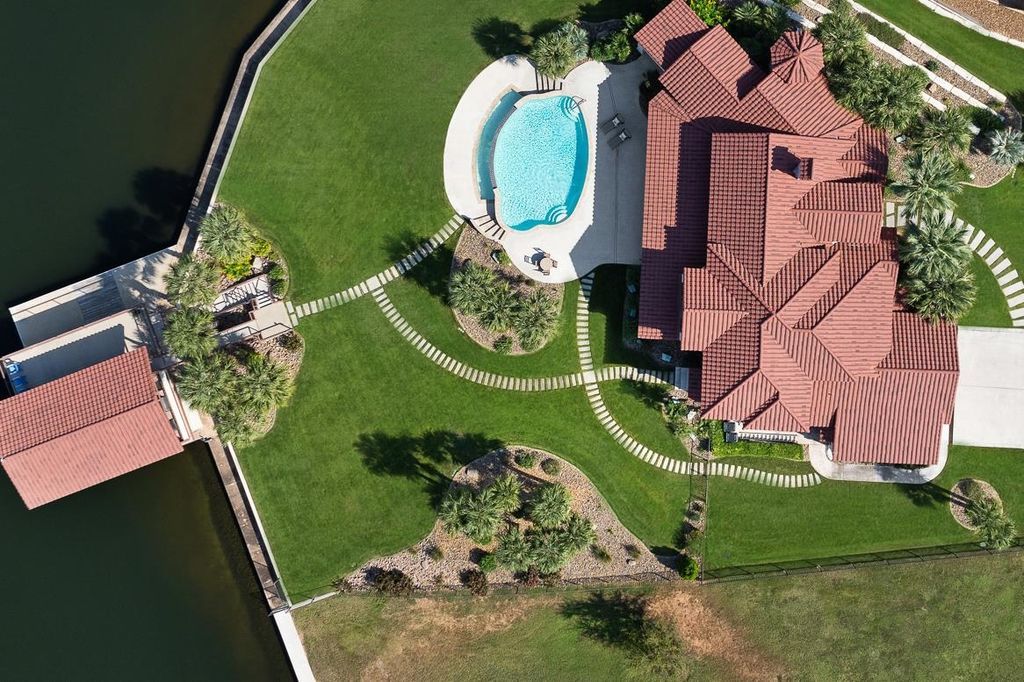 Beautifully crafted home with over 500 feet of waterfront on lake lbj priced at 4. 75 million 6