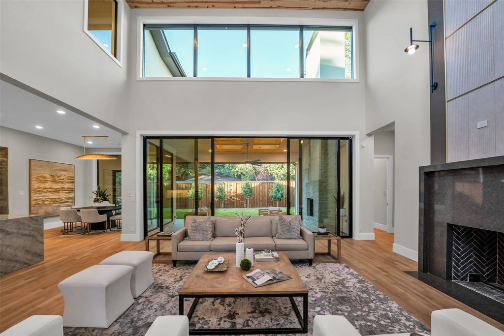 Elegant mid century style estate with clean lines and modern amenities asking 4. 395 million 10