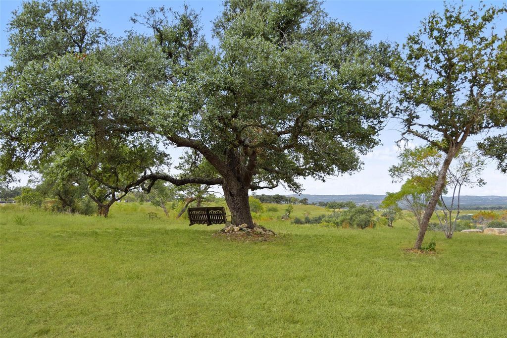 La colina ranchita – a hilltop gem with expansive views and endless charm listed at 2 26