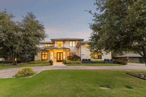 Luxurious 2015 Contemporary Residence in Prestigious Preston Hollow, Dallas Listed for $4.895 Million