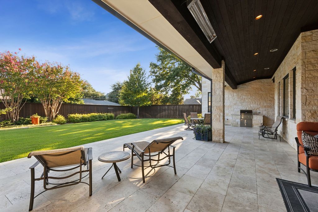 Luxurious 2015 contemporary residence in prestigious preston hollow dallas listed for 4. 895 million 35