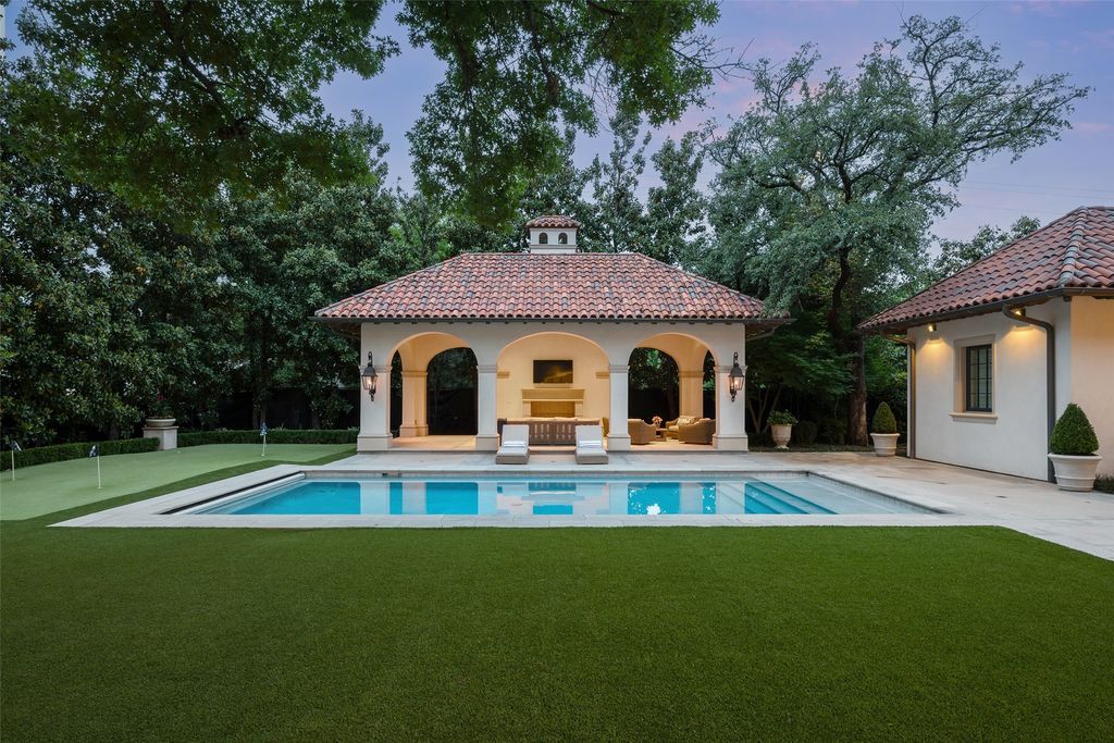 Sophisticated highland park residence radiating luxury and classic charm offered at 19995000 37