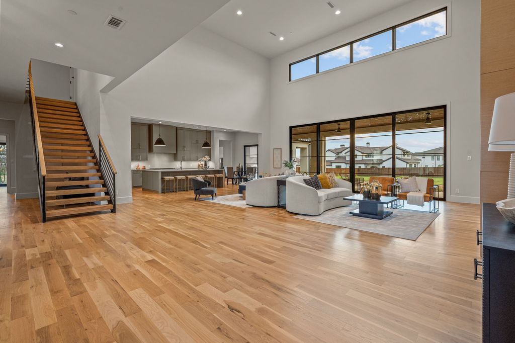 Stunning east facing new build by calais custom homes hits the market for 4. 699 million 10